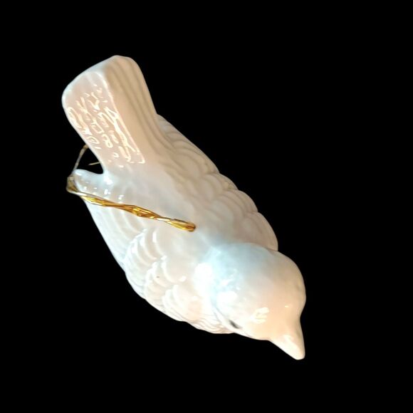 Vintage Pair Of White Bird Dove Porcelain Christmas Ornaments Glossy 3" x 1.5" - Picture 4 of 10